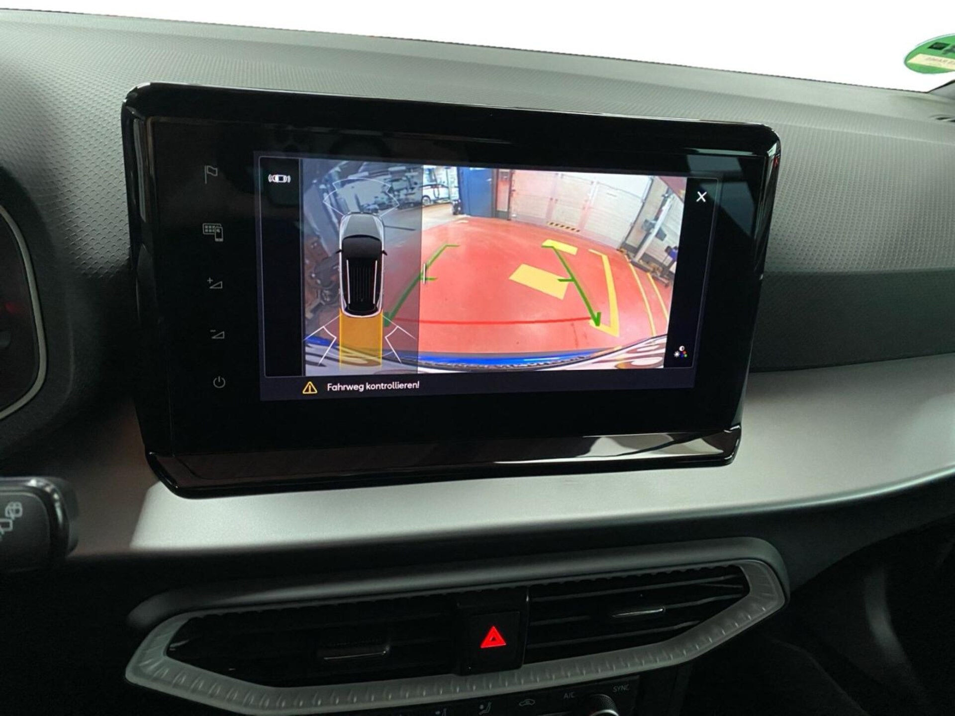 SEAT Arona FR