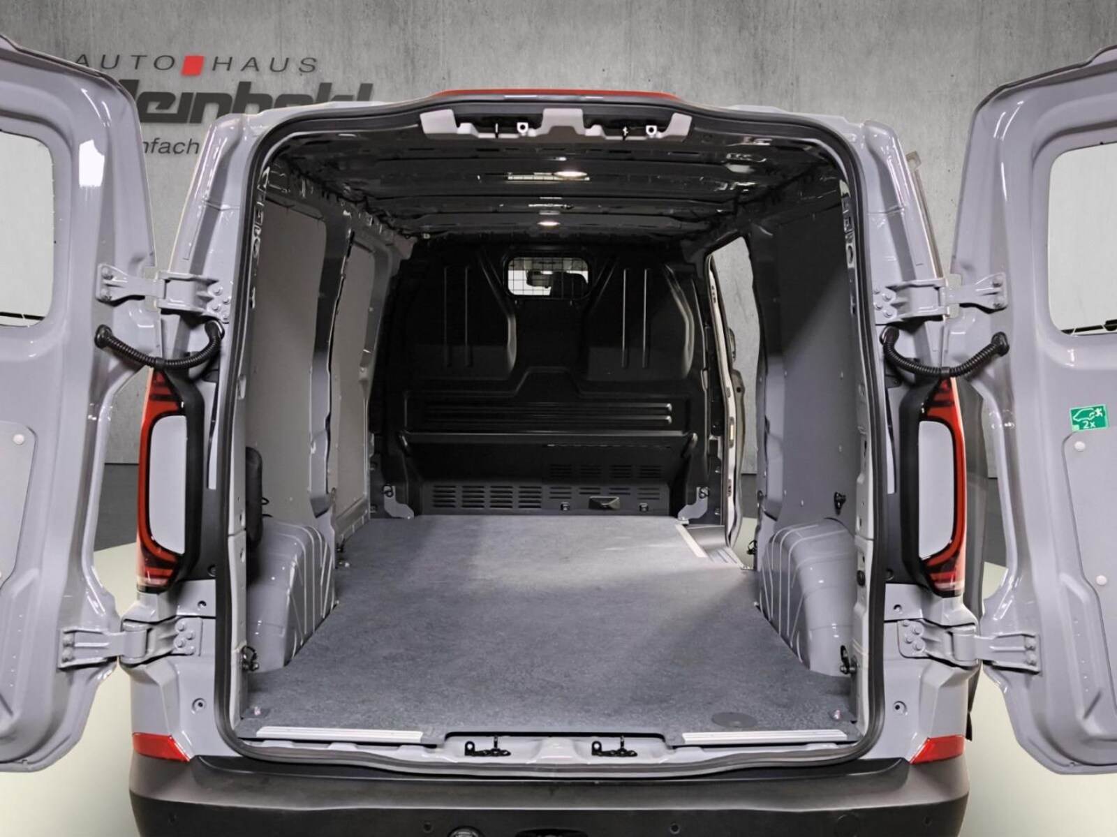 Volkswagen Transporter Kasten langer Radstand – Bild 18