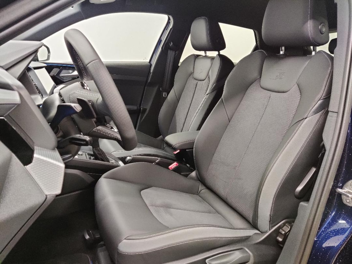 Bild über Audi A1 allstreet 35 TFSI S tronic - für weitere Informationen kontaktieren Sie den Audi Partner