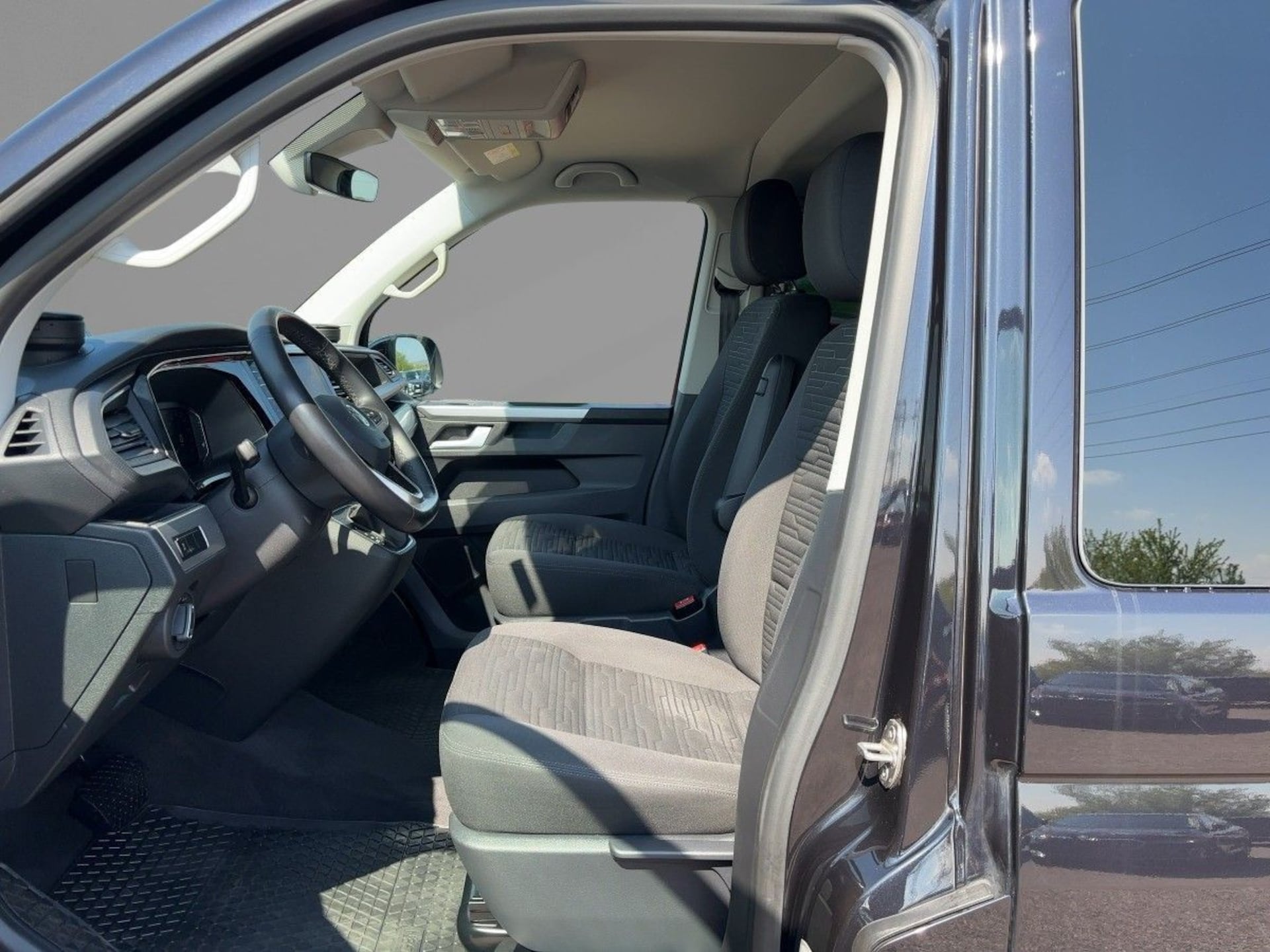 Volkswagen T6.1 Multivan langer Radstand Comfortline