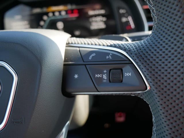 2026 Audi SQ7 Premium Plus - Photo 24