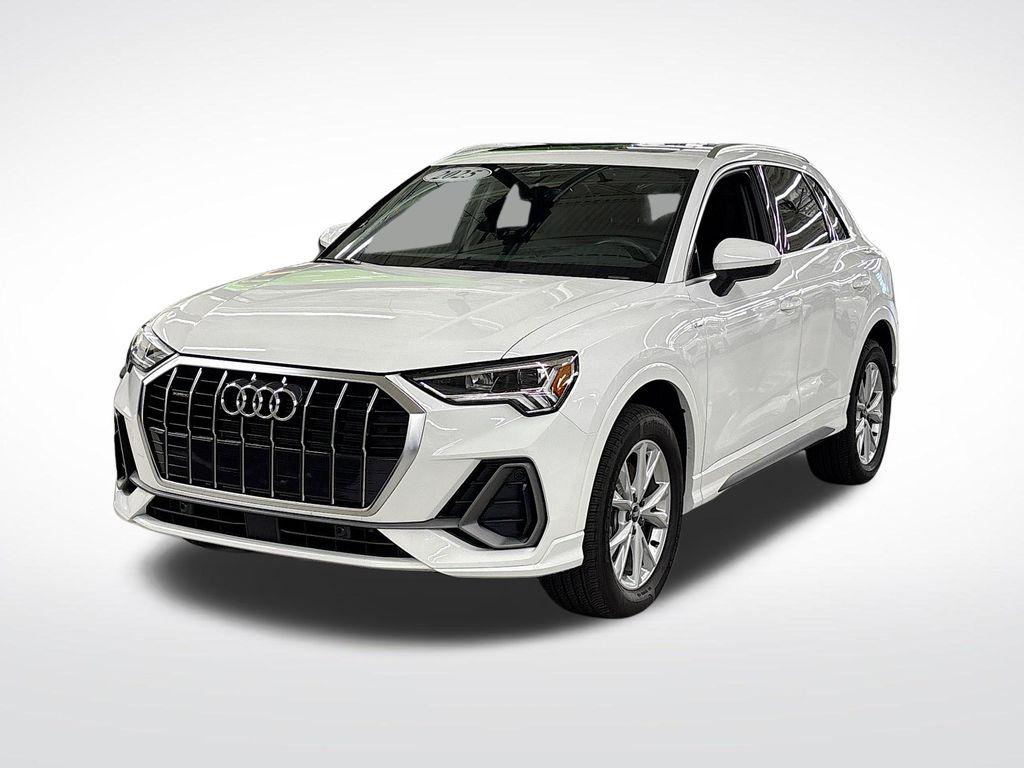 2025 Audi Q3 45 TFSI S Line Premium quattro's photo
