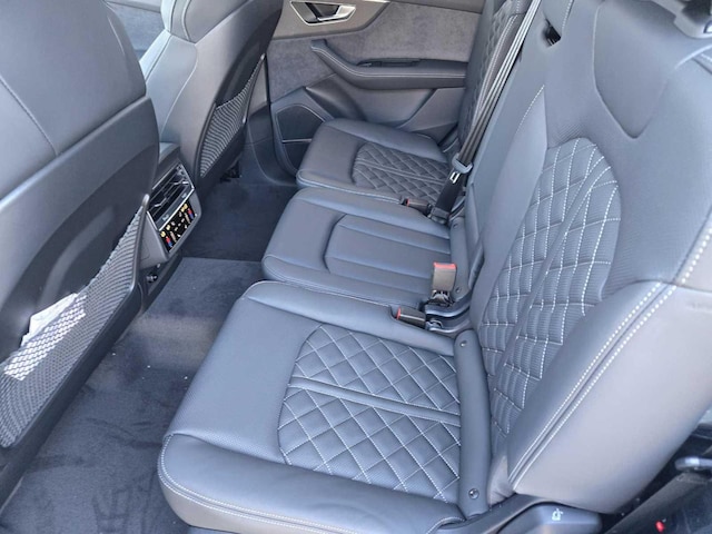 2026 Audi SQ7 Premium Plus - Photo 15
