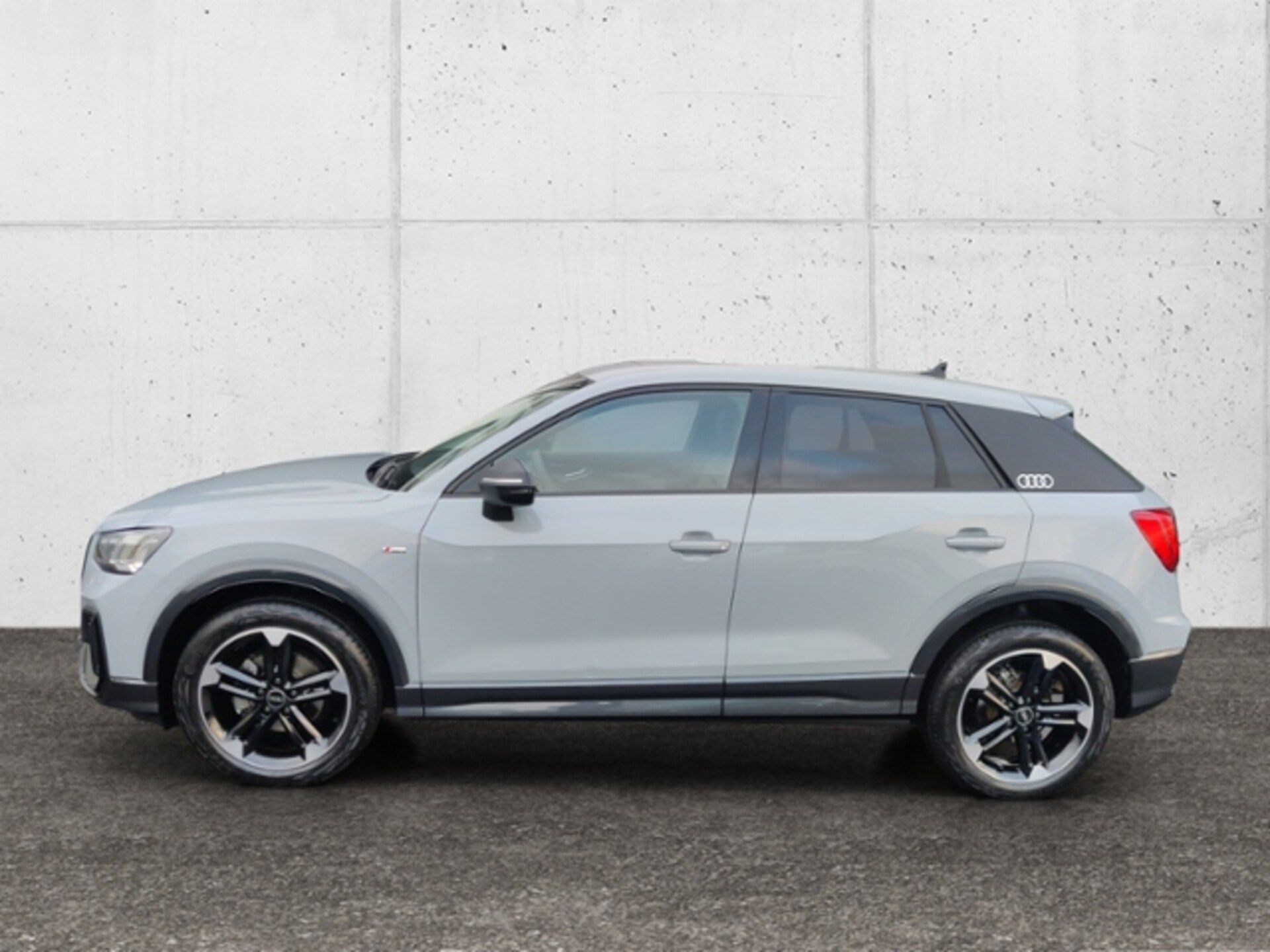Audi Q2 S line