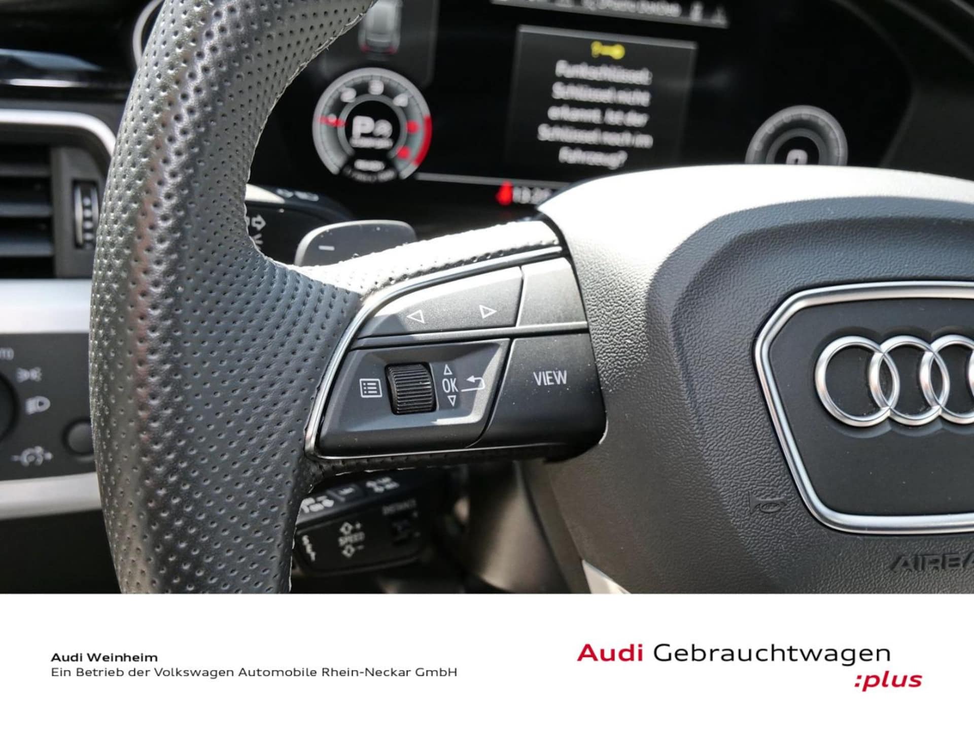 Audi A4 Avant S line