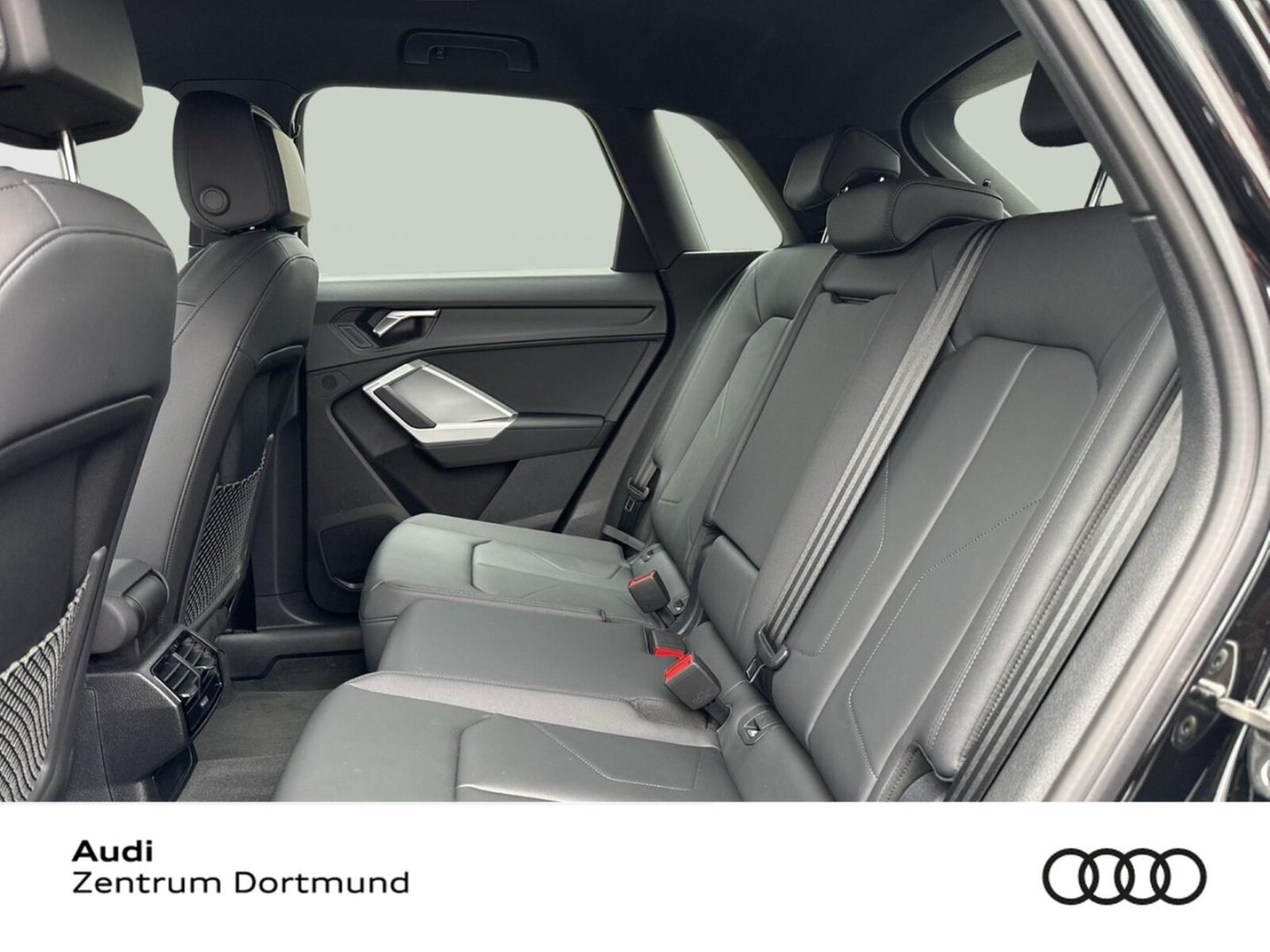 Audi Q3 – Bild 8
