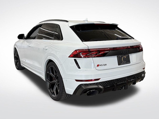 2026 Audi RS Q8 SUV performance