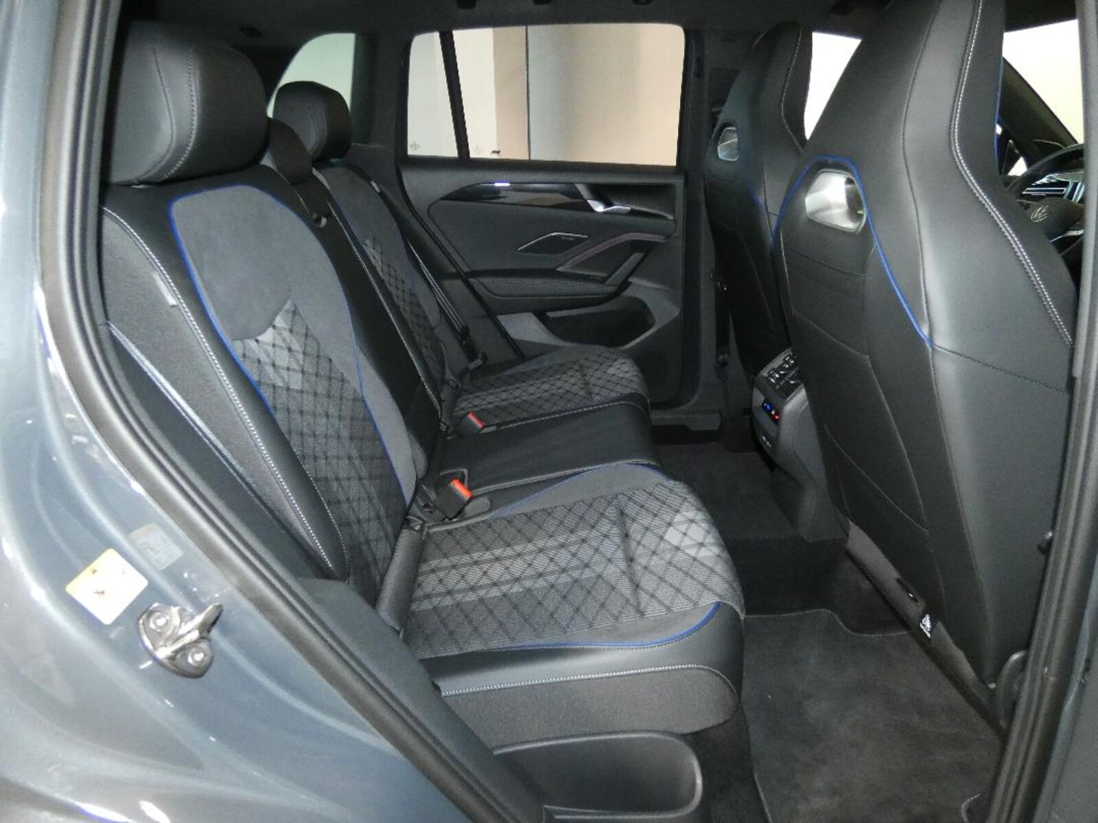 Volkswagen Tiguan – Bild 13