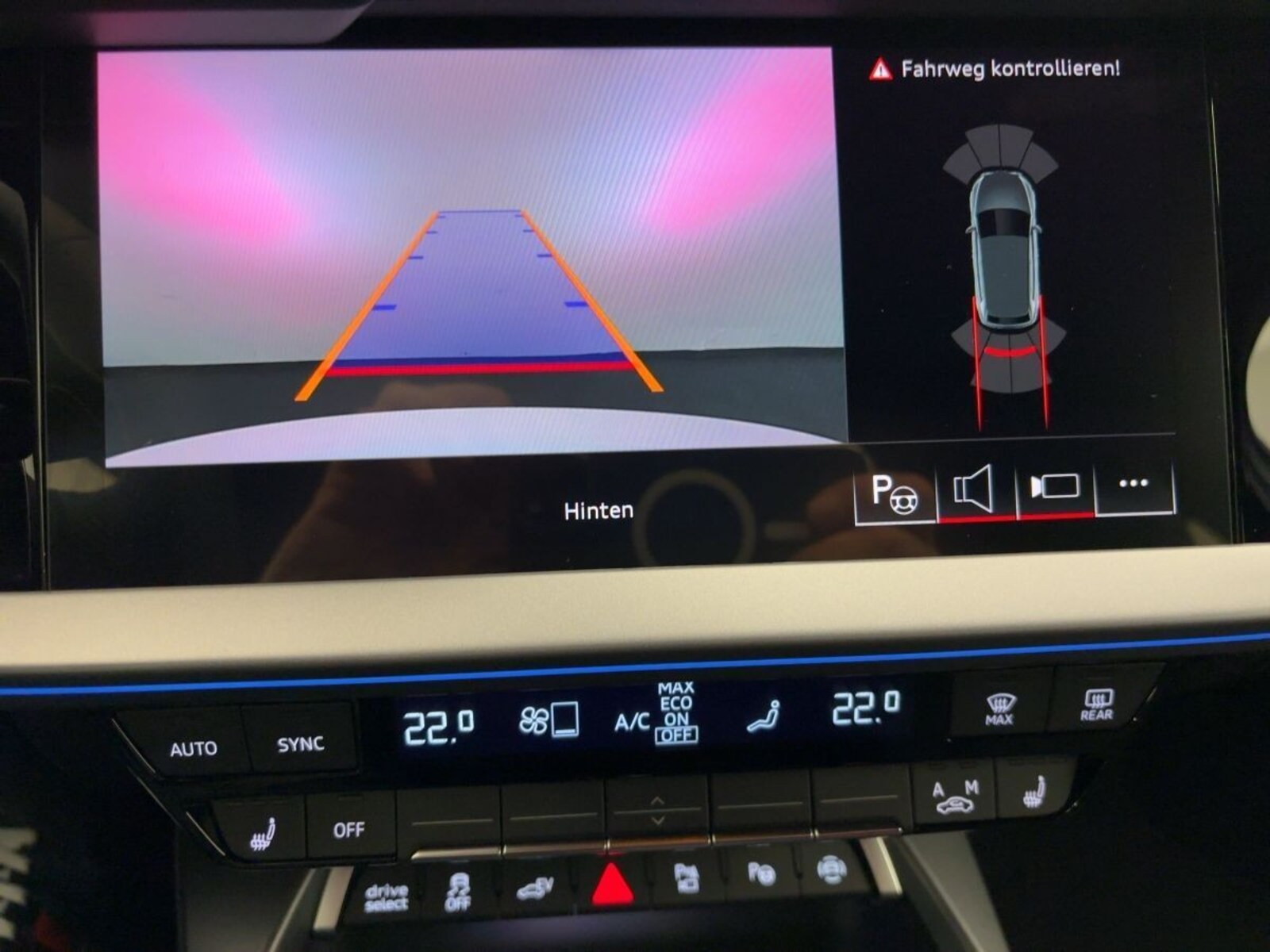 Audi A3 allstreet – Bild 8