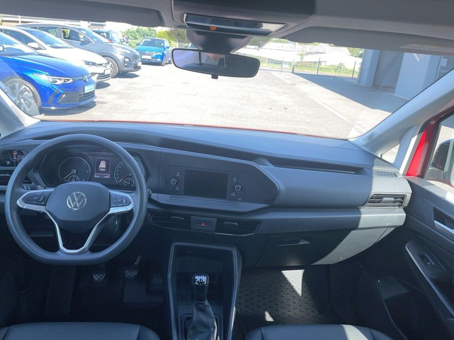 Volkswagen Caddy Basis-Modell