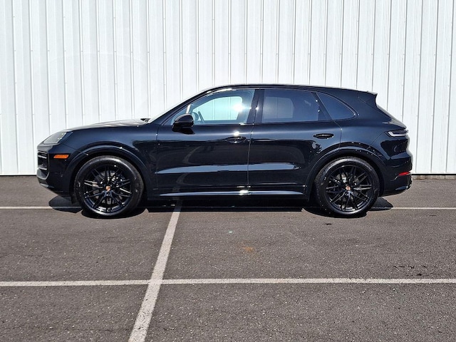 2025 Porsche Cayenne