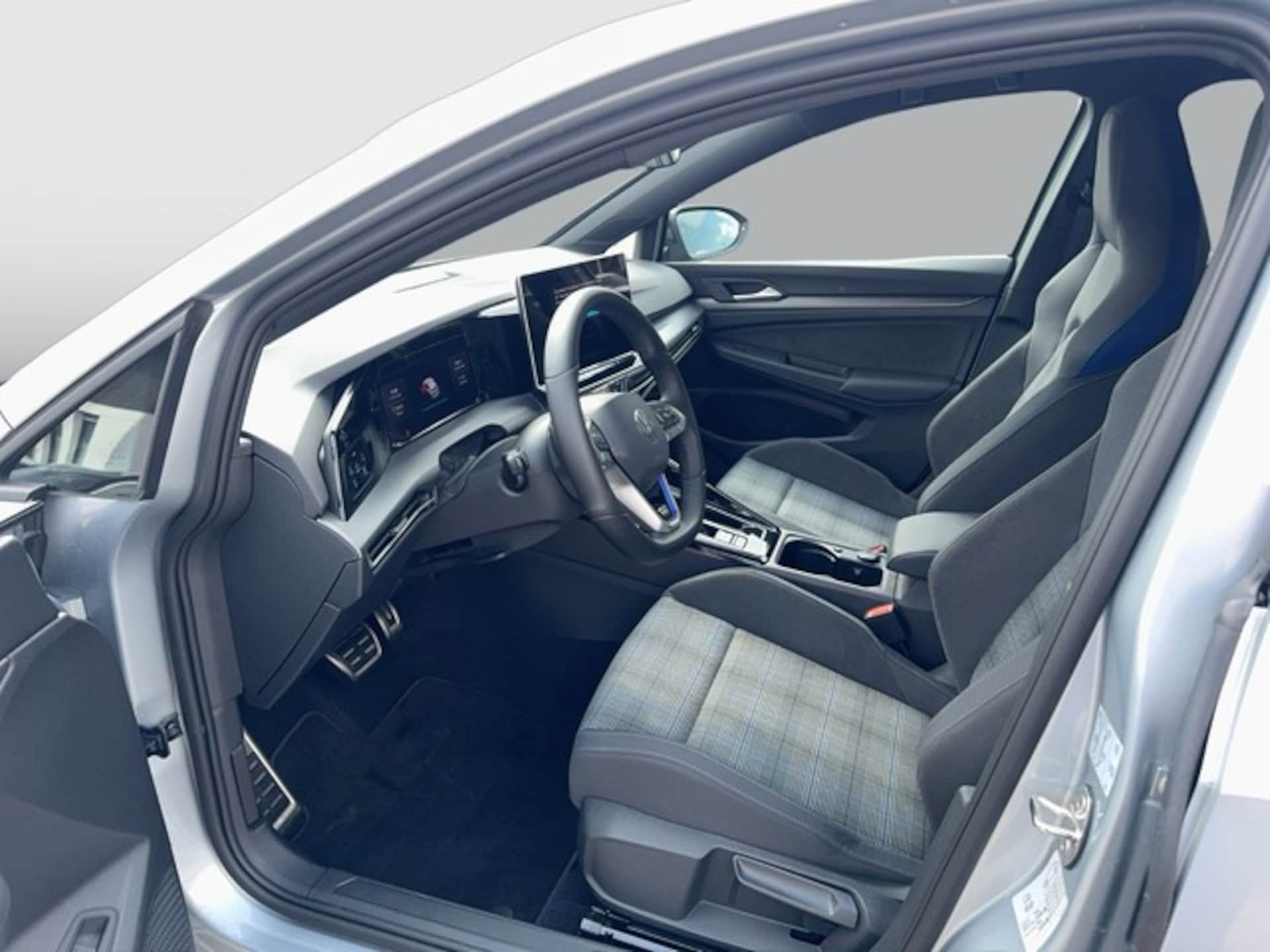 Volkswagen Golf GTE