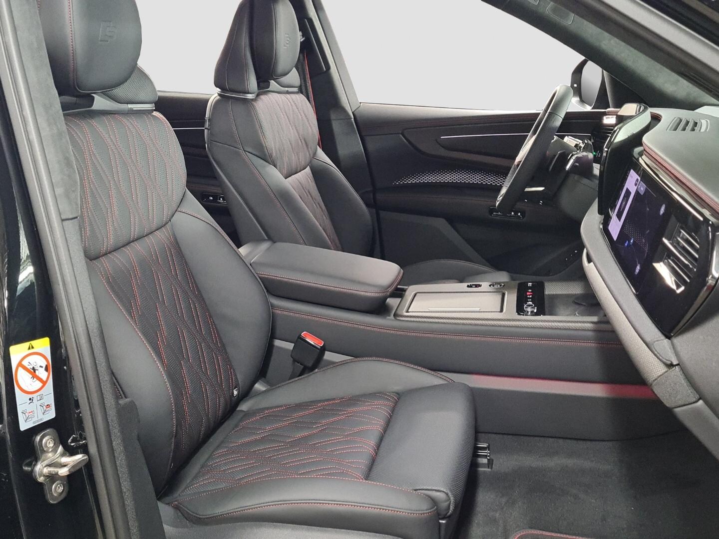 Bild über Audi Q7 SUV TDI quattro 220 kW tiptronic - für weitere Informationen kontaktieren Sie den Audi Partner