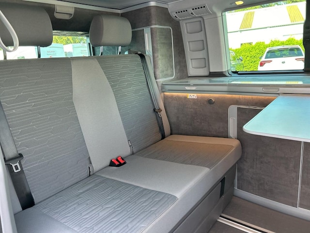 Volkswagen T6.1 California