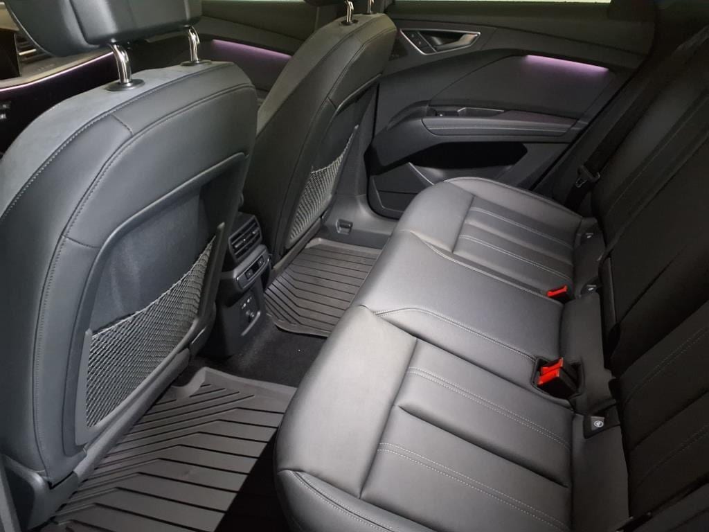 2025 Audi Q4 e-tron Premium Plus - Photo 7