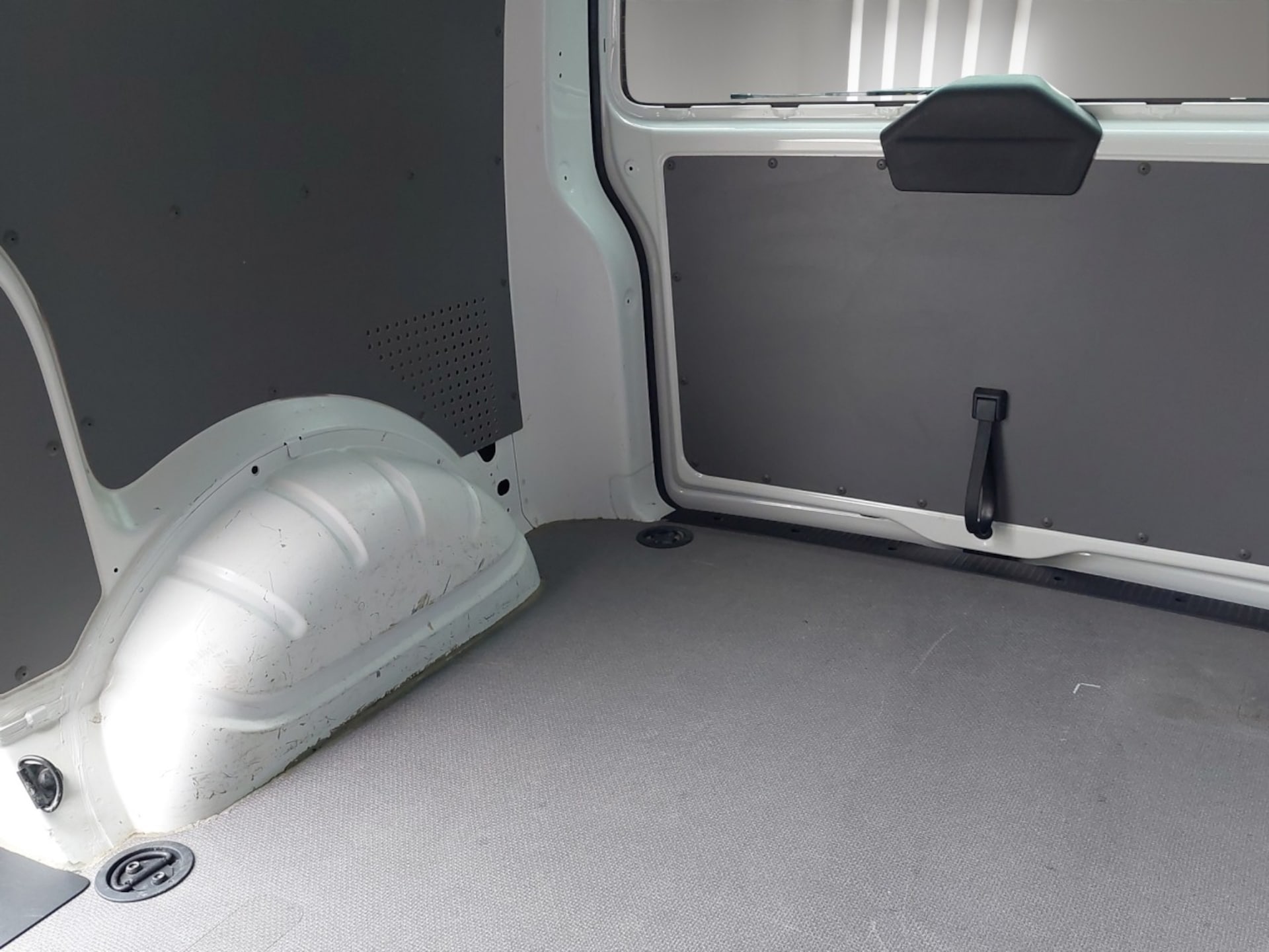 Volkswagen T6.1 Transporter Kasten kurzer Radstand