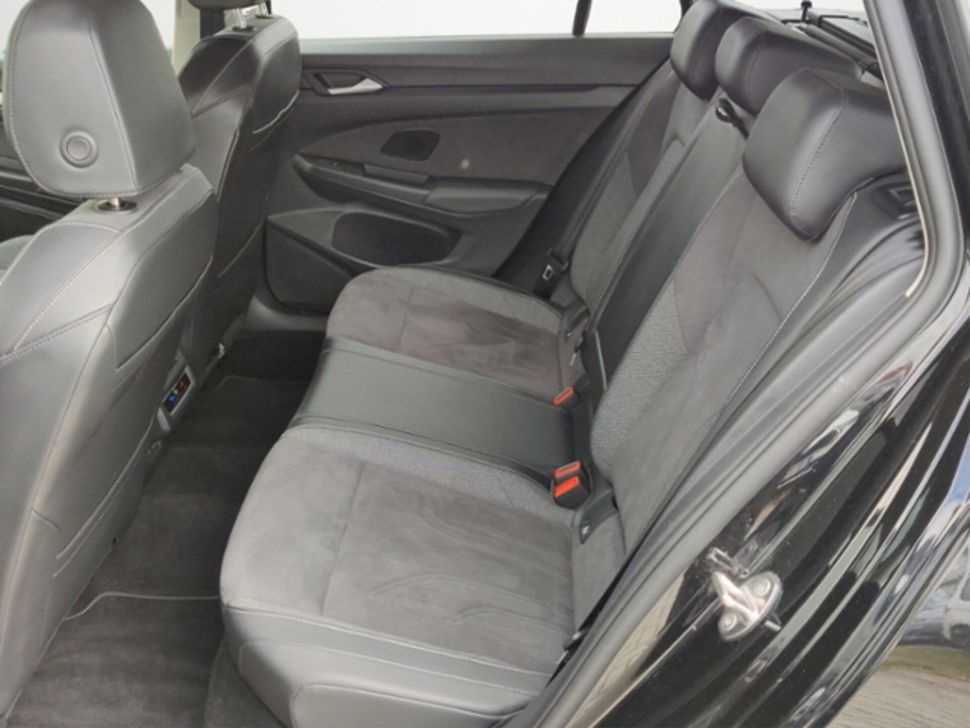Volkswagen Golf Variant Style