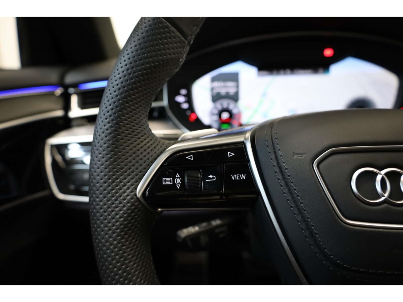 Audi A8 L – Bild 15