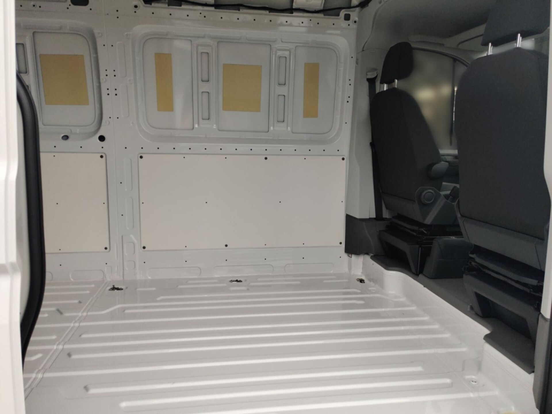Volkswagen Crafter Kasten langer Radstand