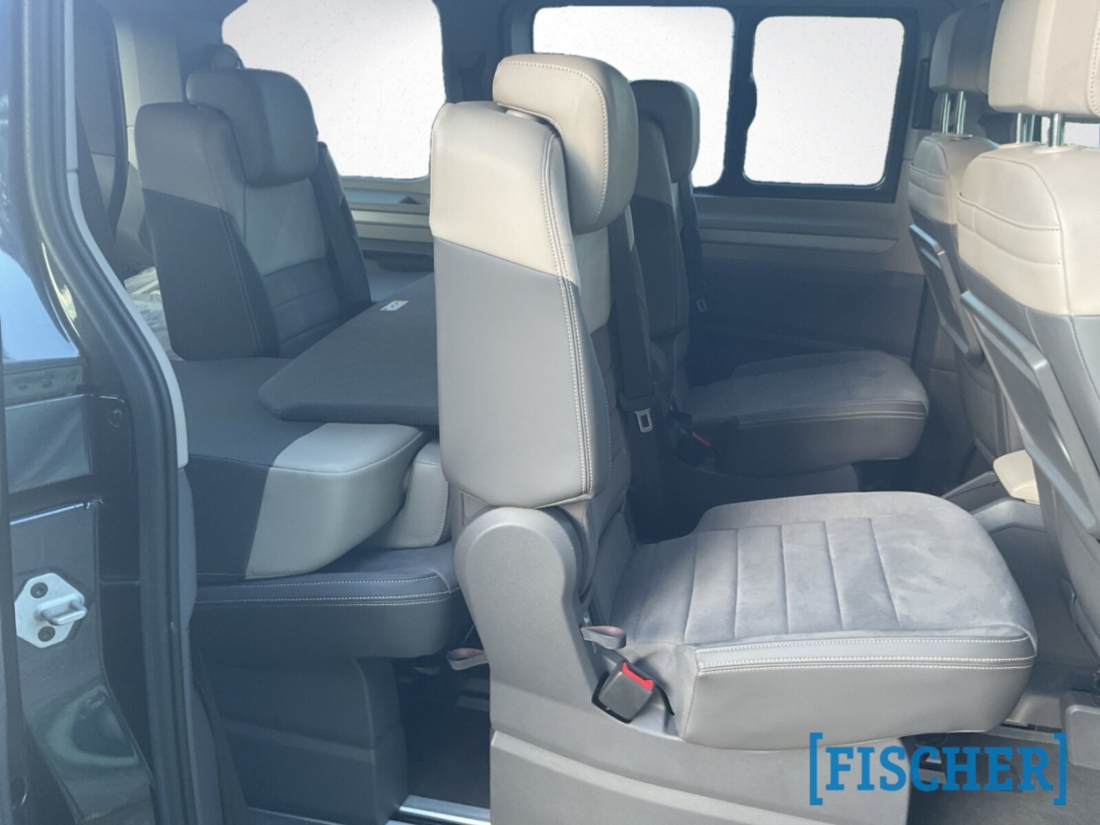Volkswagen Multivan – Bild 11