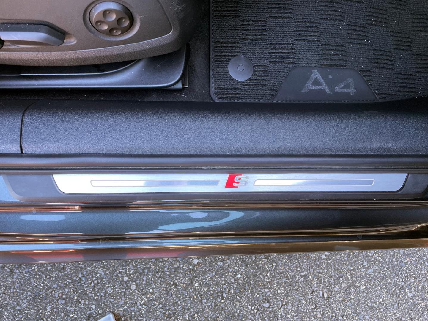 Audi A4 Sedan