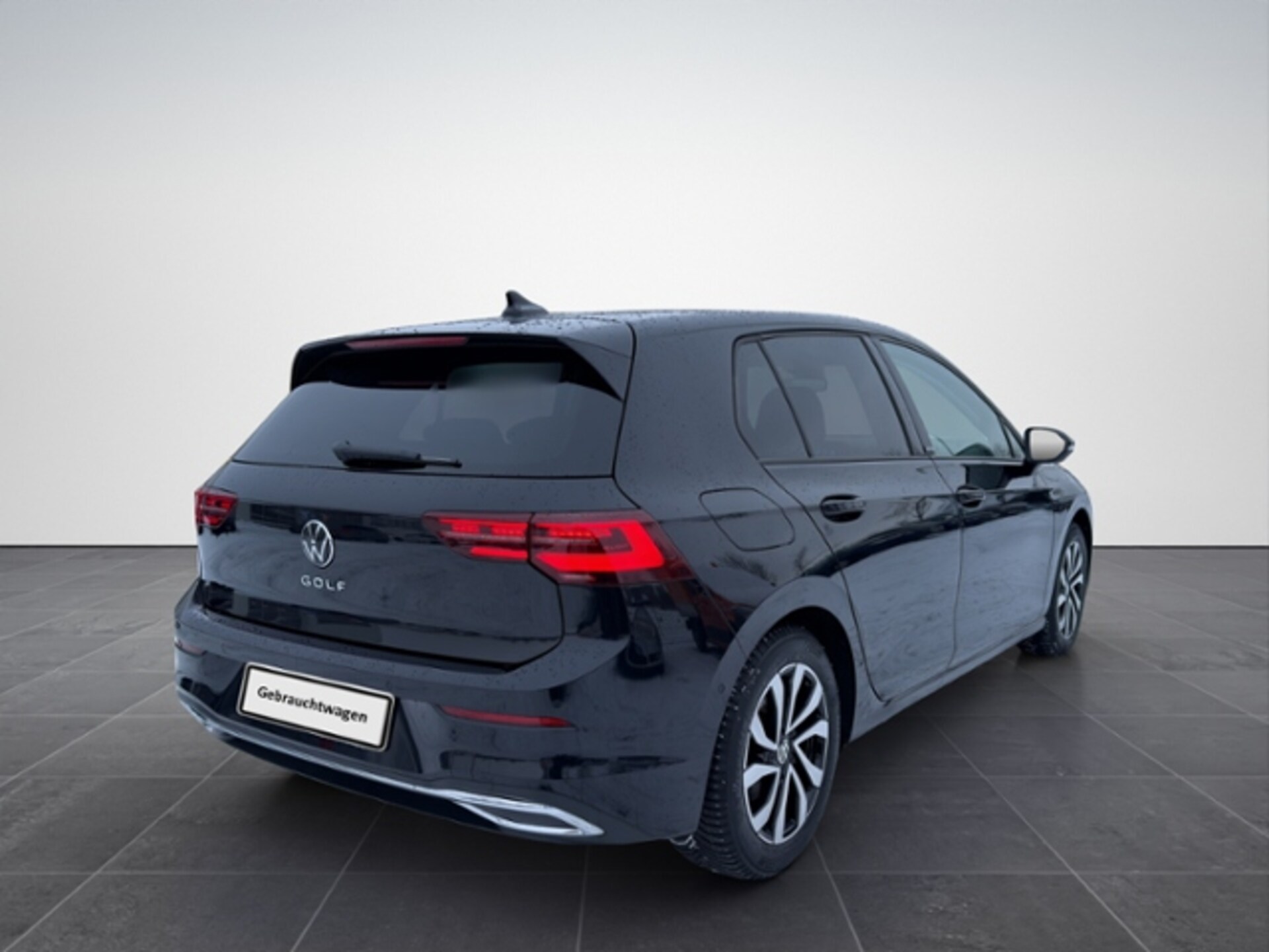 Volkswagen Golf Active