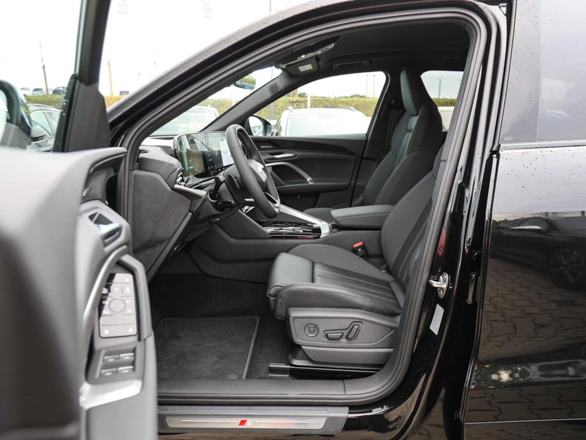Audi Q5 SUV e-hybrid