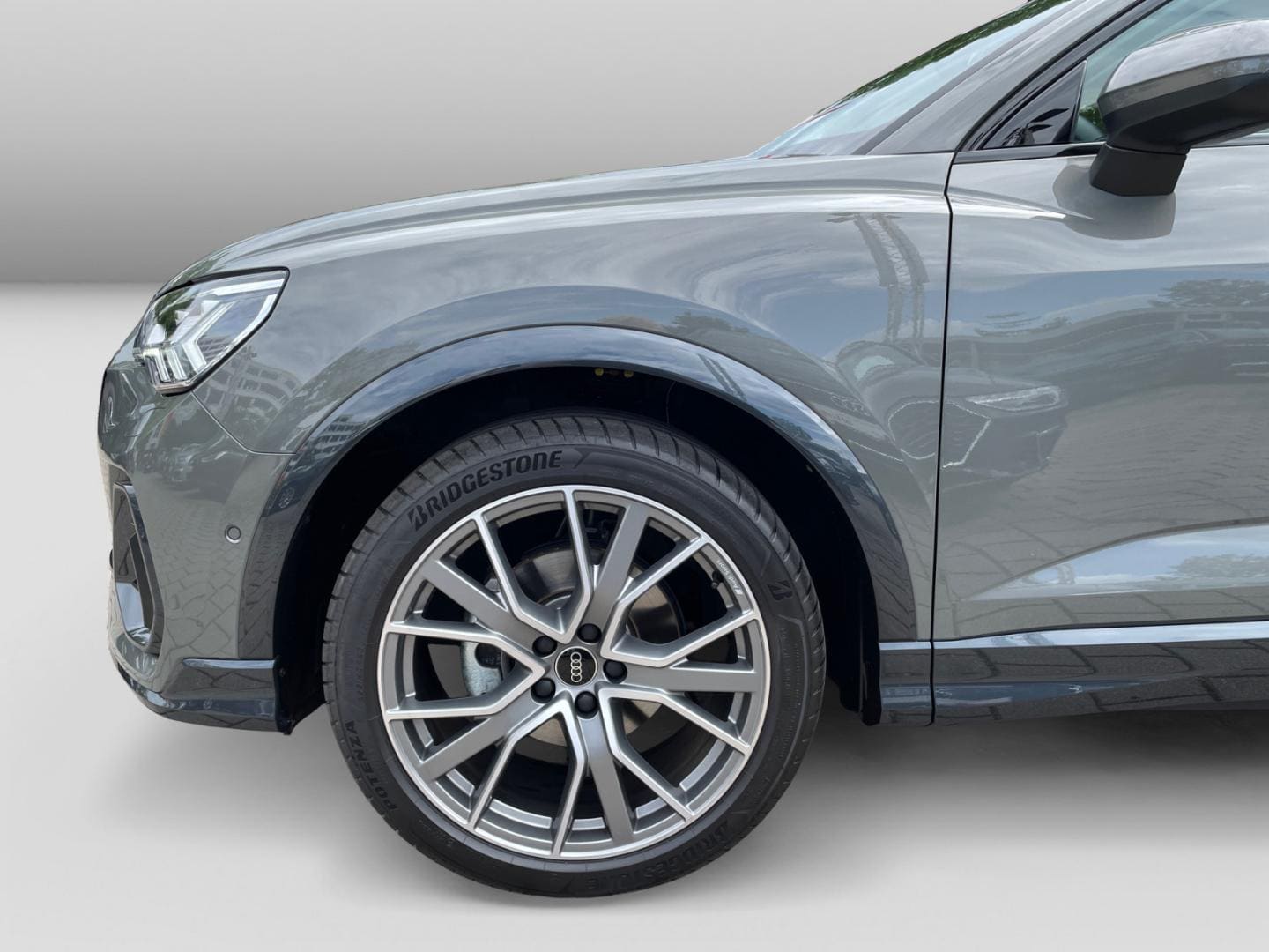 Bild über Audi Q3 Sportback TDI 110 kW S tronic - für weitere Informationen kontaktieren Sie den Audi Partner