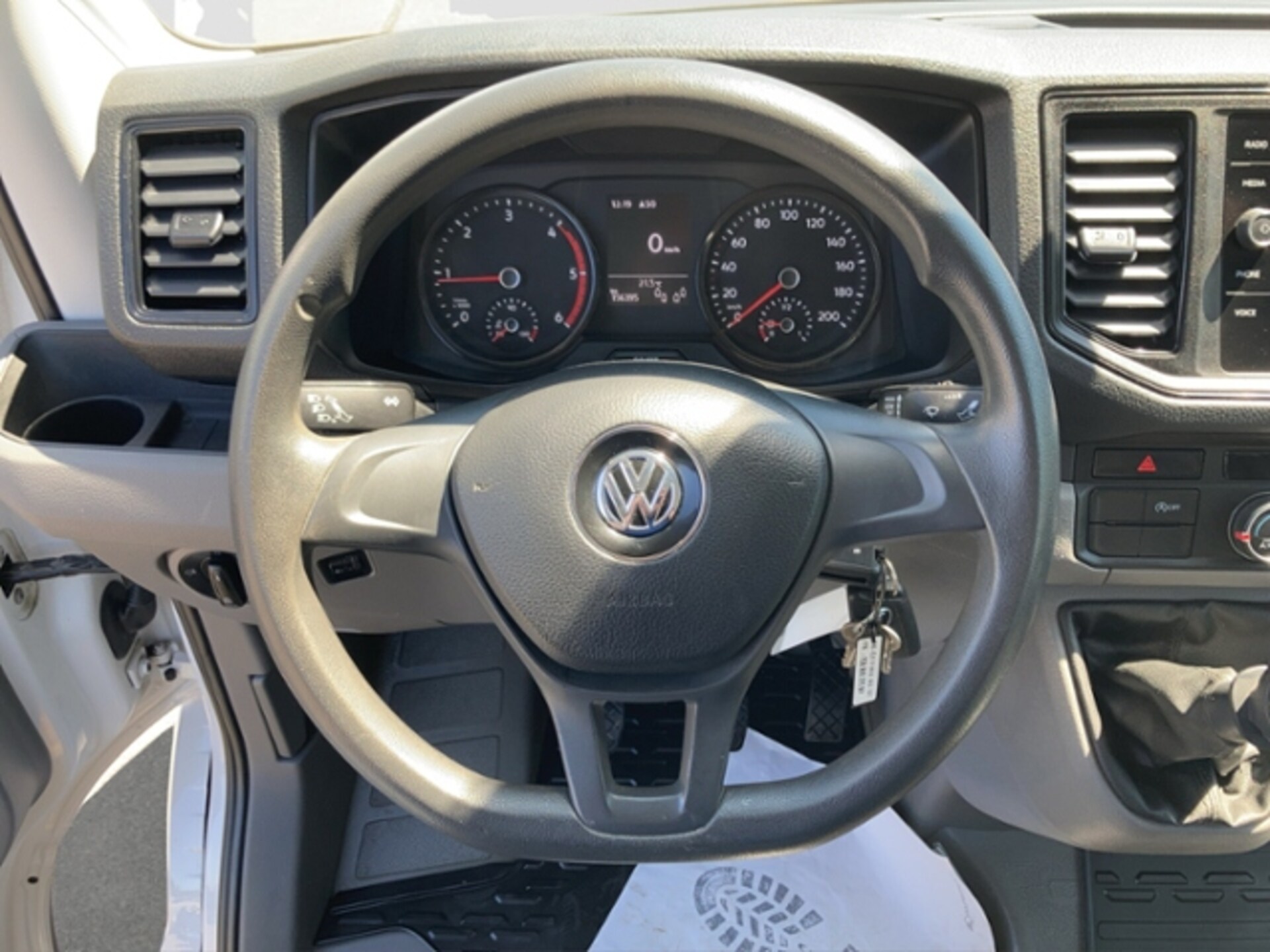 Volkswagen Crafter Doppelkabine mittlerer Radstand