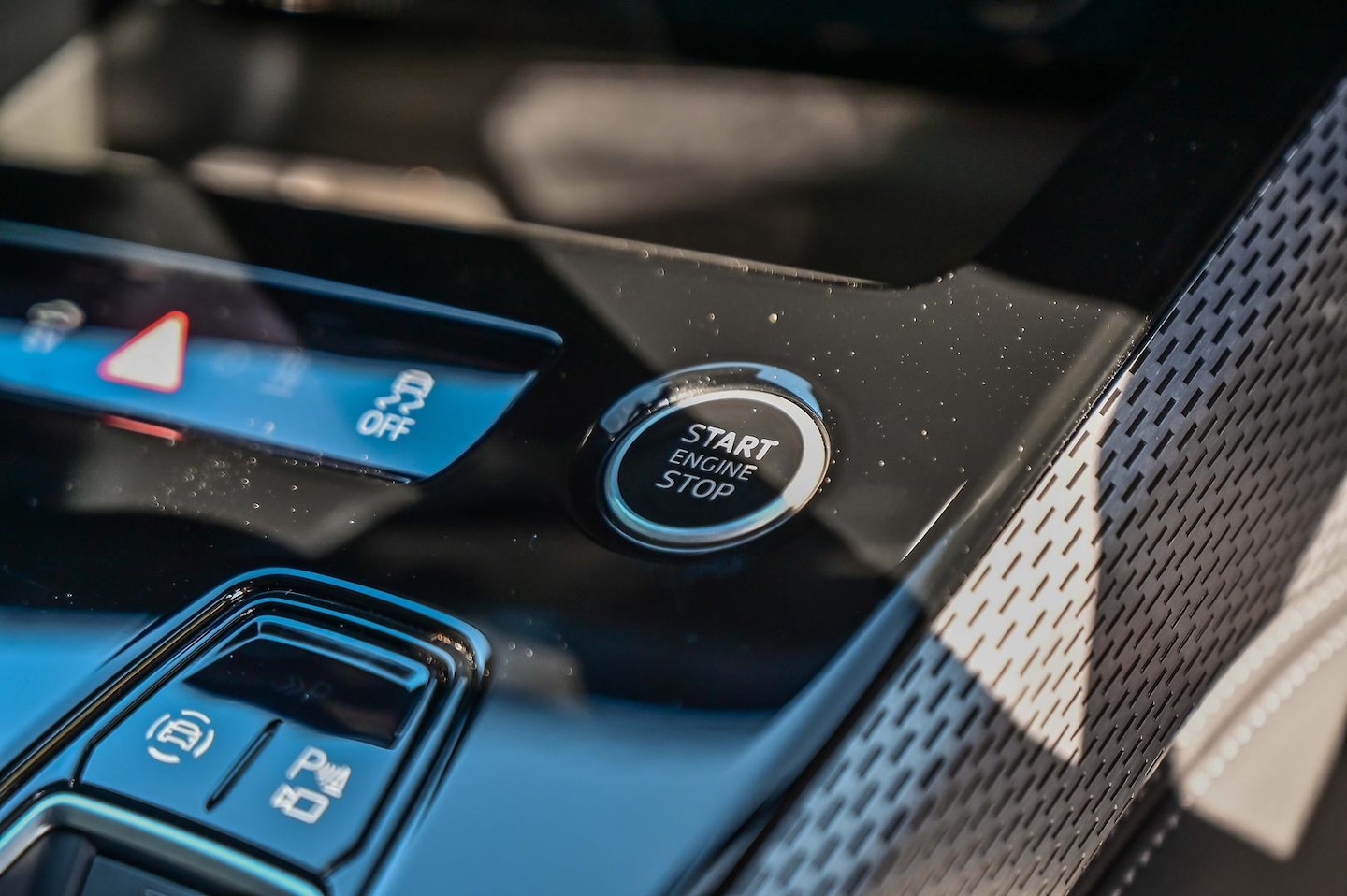 Image about Audi A5 Sedan TFSI e e-hybrid quattro 270 kW S tronic