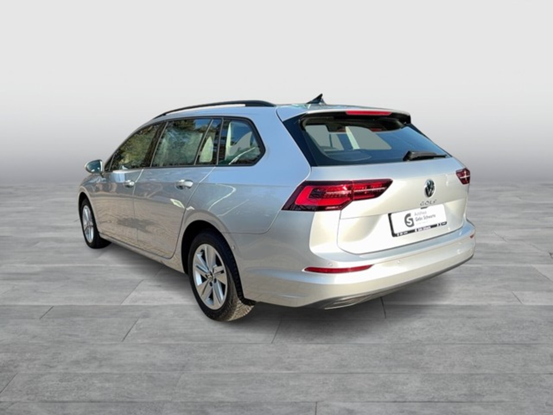 Volkswagen Golf Variant Life