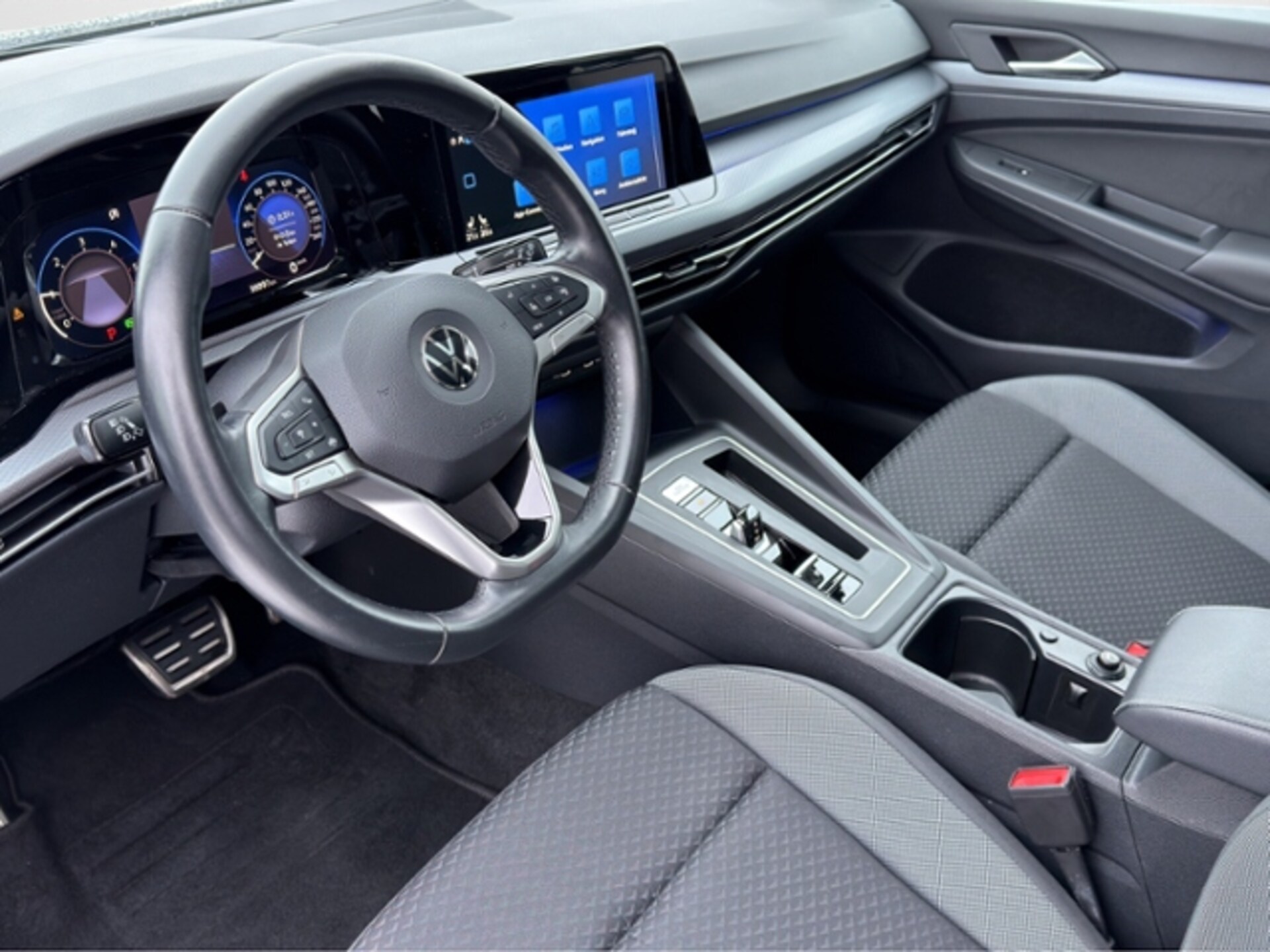 Volkswagen Golf Active