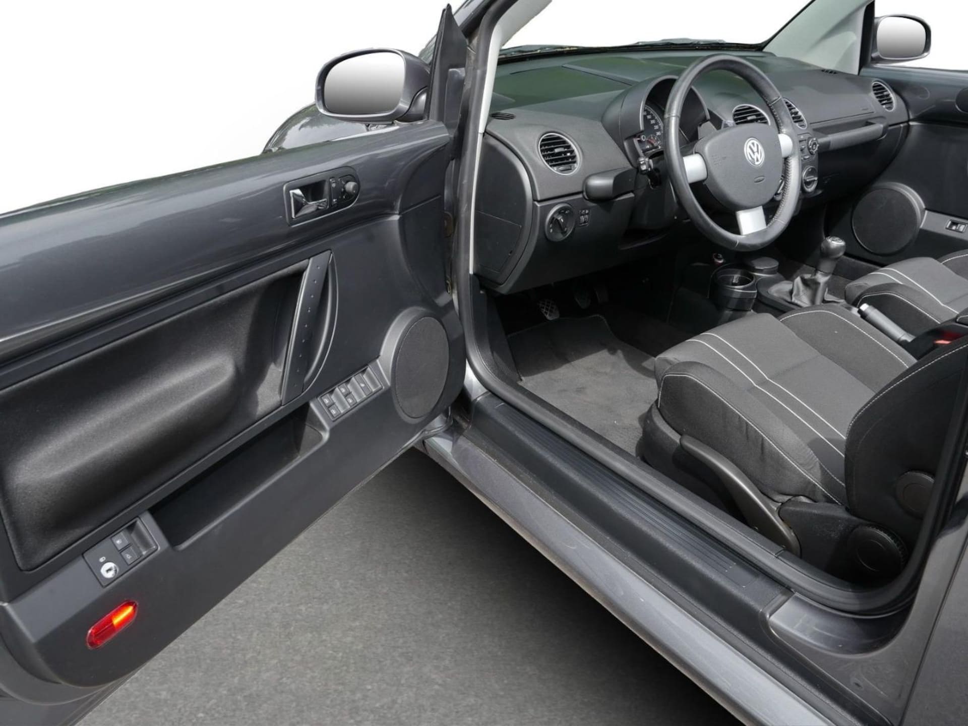 Volkswagen Beetle Cabriolet
