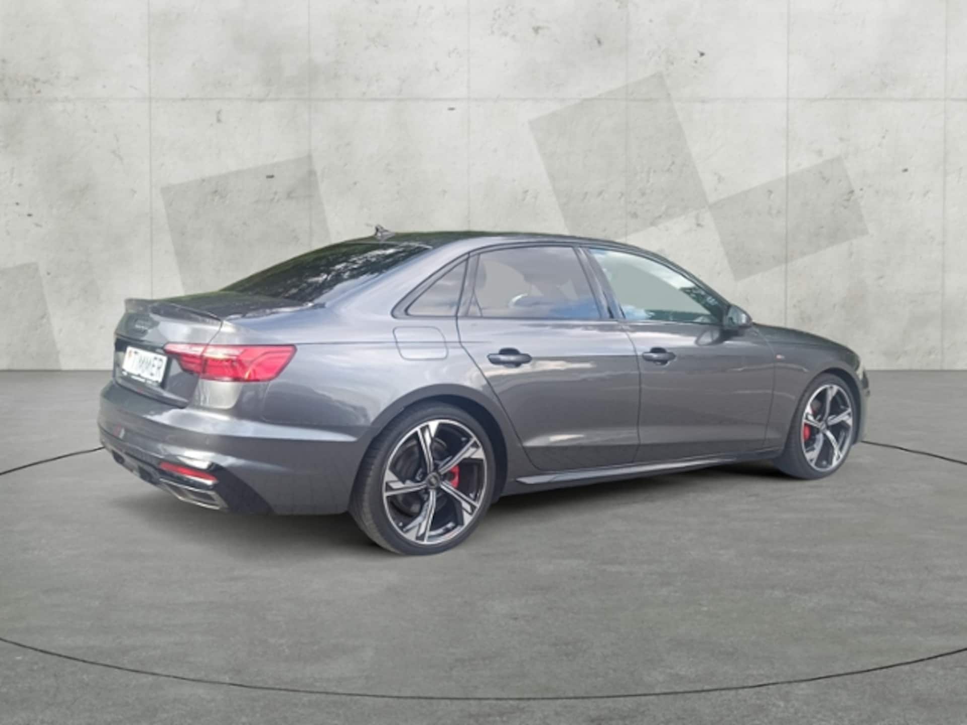 Audi A4 Limousine S line