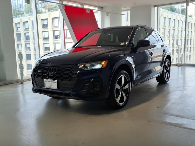 Photo of 2023 Audi Q5