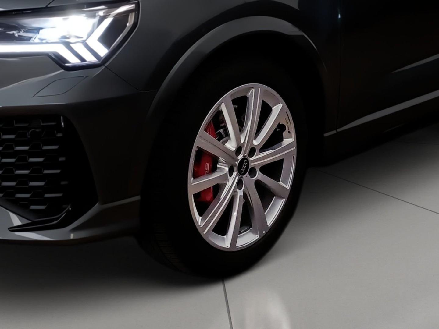 Immagine di Audi RS Q3 Sportback RS Q3 Sportback 294 kW (400 CV) S tronic - Vista: for more details contact your dealer
