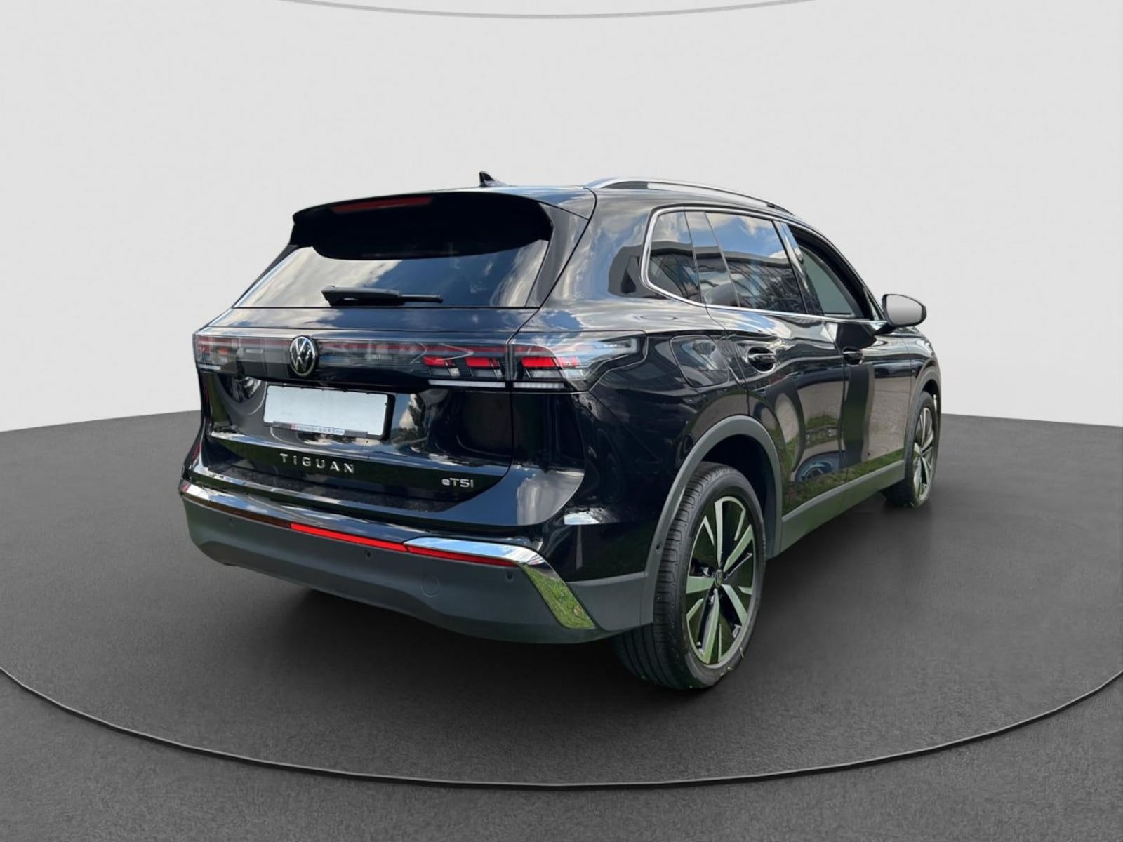 Volkswagen Tiguan – Bild 9