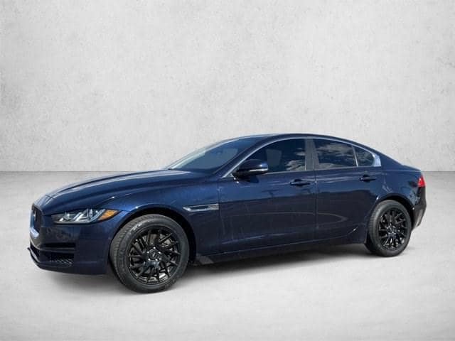 Photo of 2018 Jaguar XE 