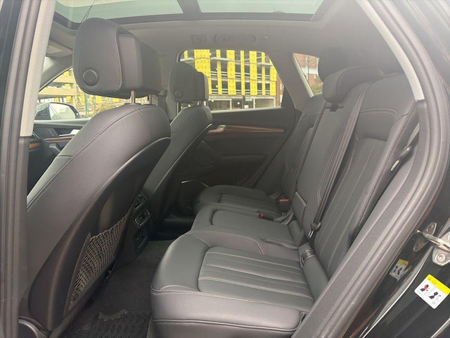 2023 Audi Q5 Premium - Photo 11