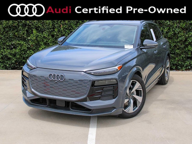 Photo of 2025 Audi Q6 e-tron 