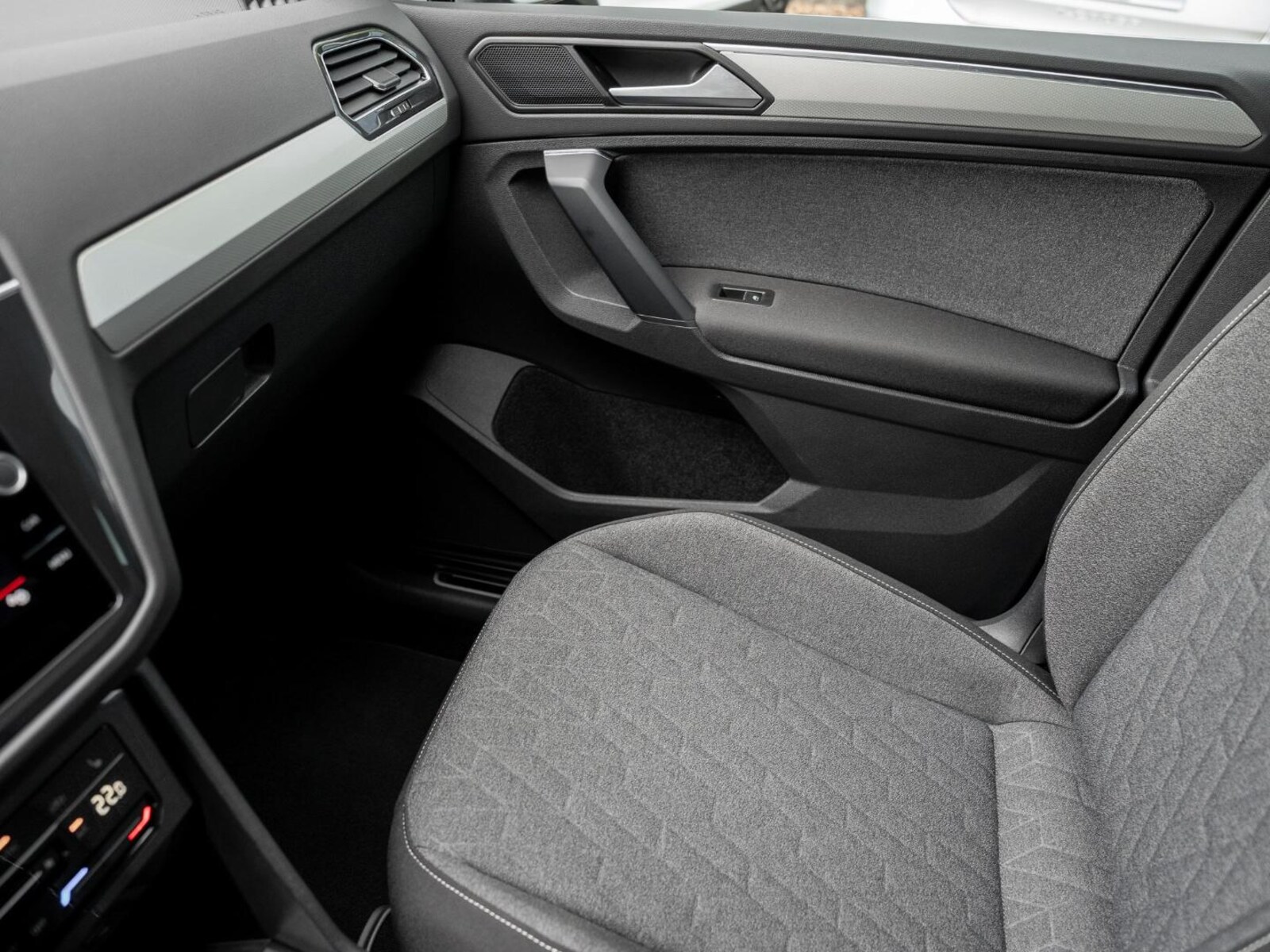 Volkswagen Tiguan – Bild 21