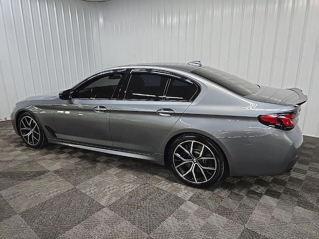 2021 BMW M550i
