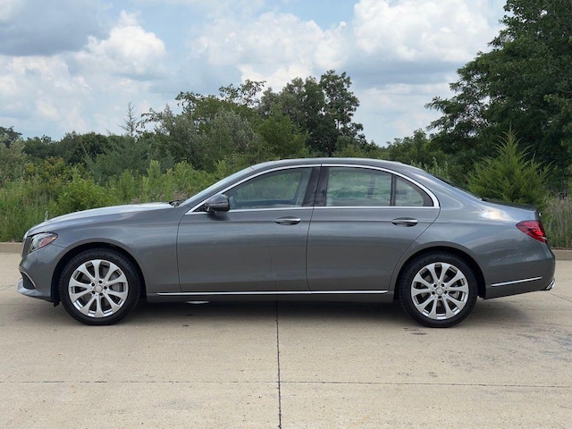 2017 Mercedes-Benz E 300