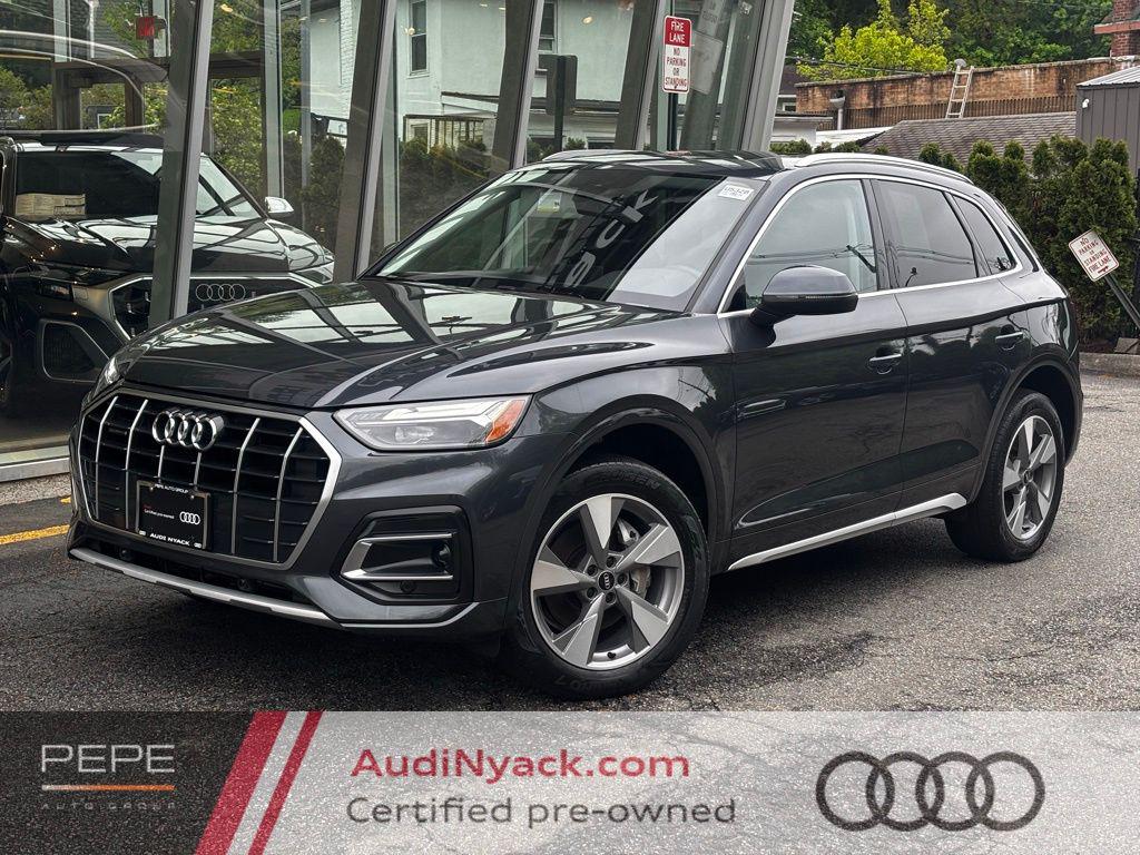 2023 Audi Q5 40 Premium's photo