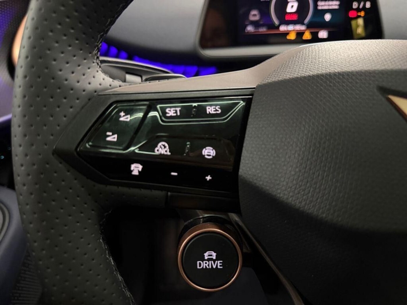CUPRA Tavascan 77kWh Endurance 210 kW (286 CV) — photo 17