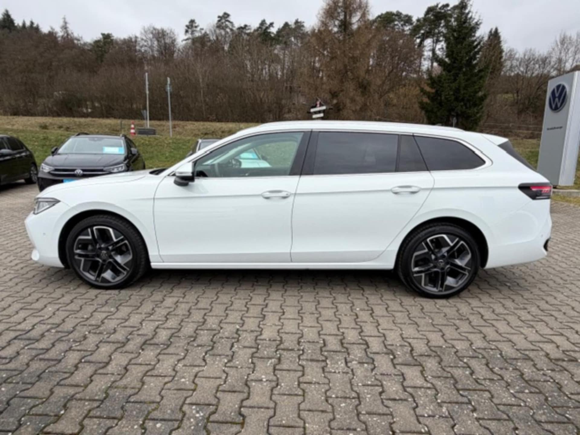 Volkswagen Passat Elegance