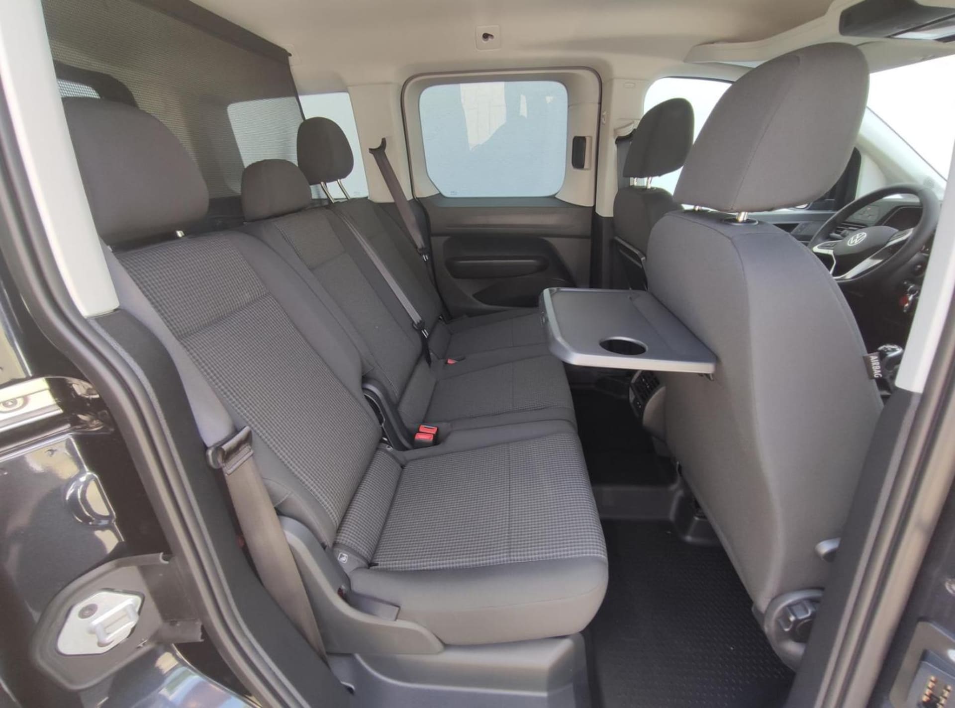 Volkswagen Caddy Basis-Modell