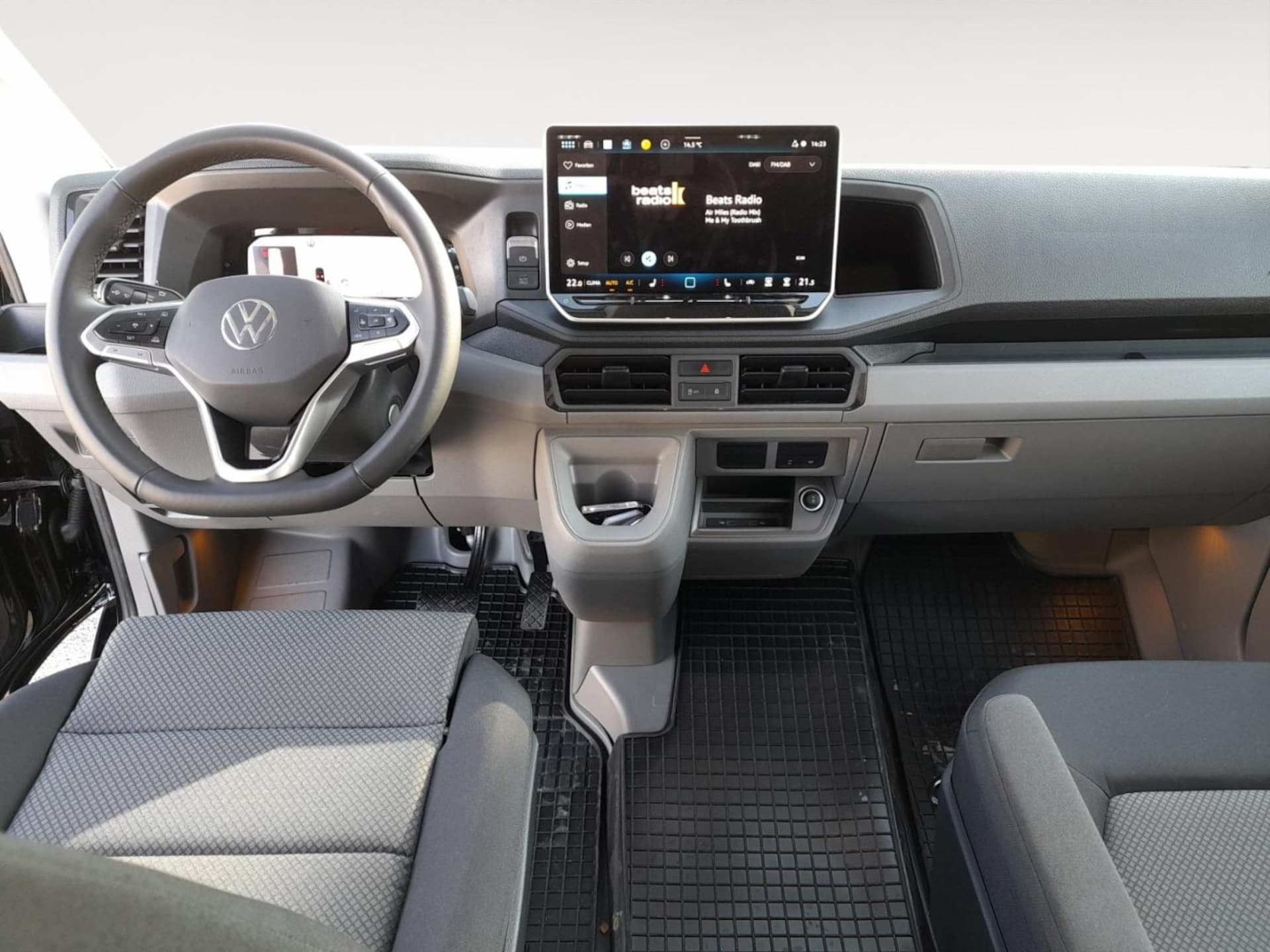 Volkswagen Crafter Kasten mittlerer Radstand