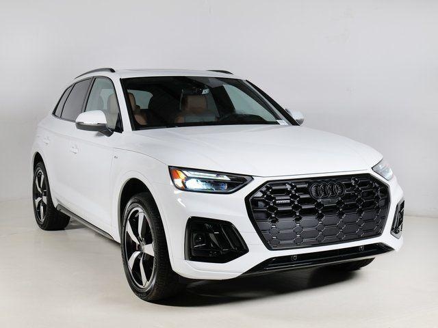 Photo of 2024 Audi Q5