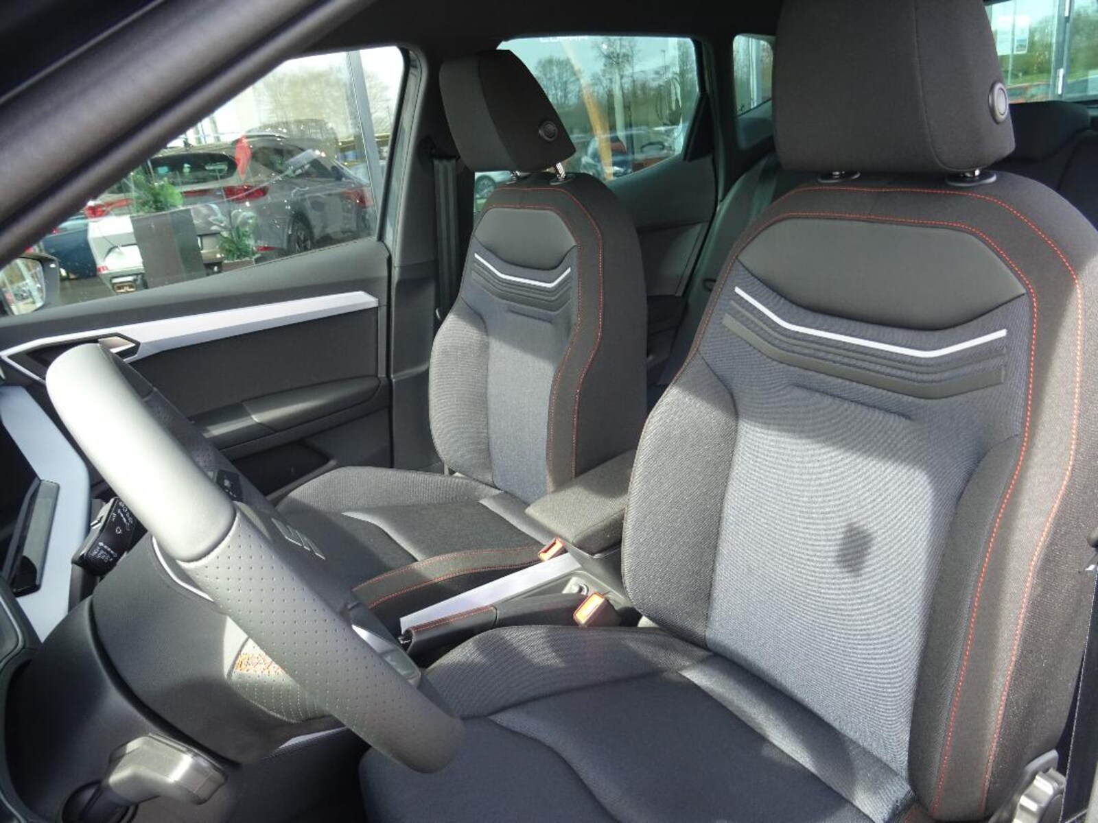 SEAT Arona – Bild 8